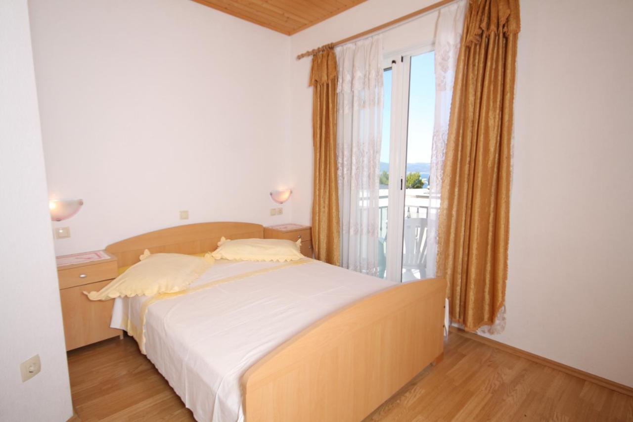 Apartments And Rooms With Parking Space Brela, Makarska - 6895 Extérieur photo