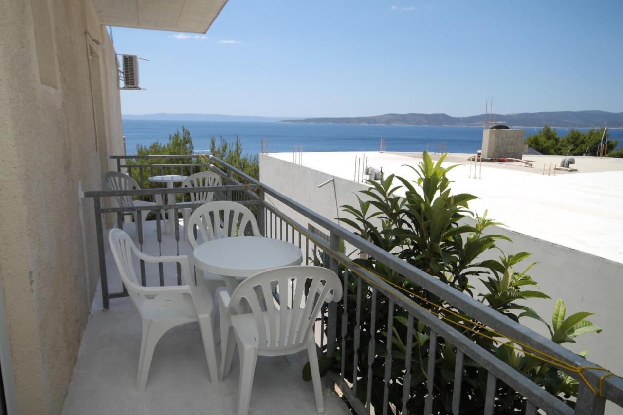 Apartments And Rooms With Parking Space Brela, Makarska - 6895 Extérieur photo